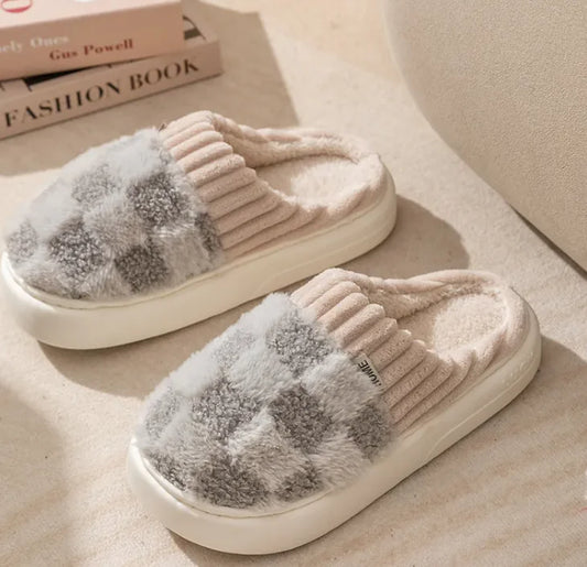 Gemütliche Karierte Plüsch Hausschuhe