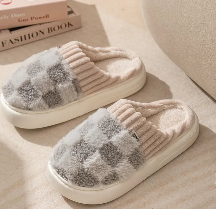 Gemütliche Karierte Plüsch Hausschuhe